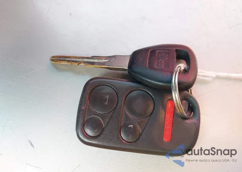 2000 Honda Odyssey Ex from USA, damaged, VIN 2HKRL1867YH609100